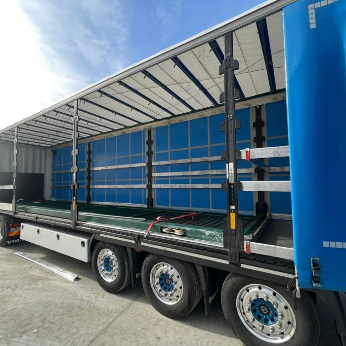Camion abierto de Transportista